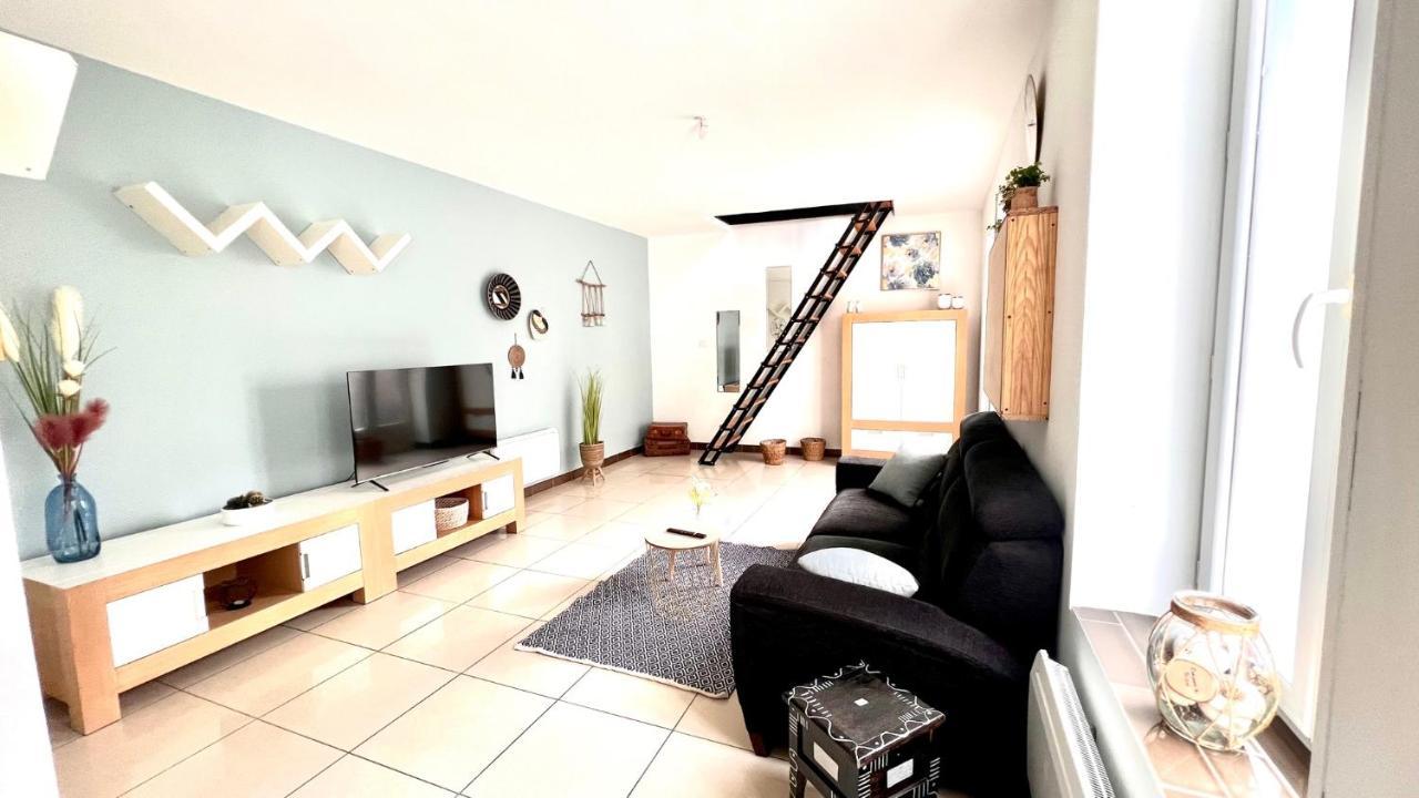 Agreable Maison De Ville Cosy De 122M² + Exterieur Wattrelos Экстерьер фото