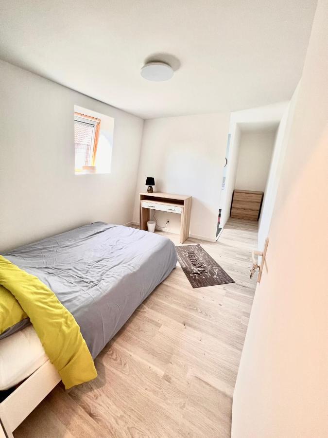 Agreable Maison De Ville Cosy De 122M² + Exterieur Wattrelos Экстерьер фото